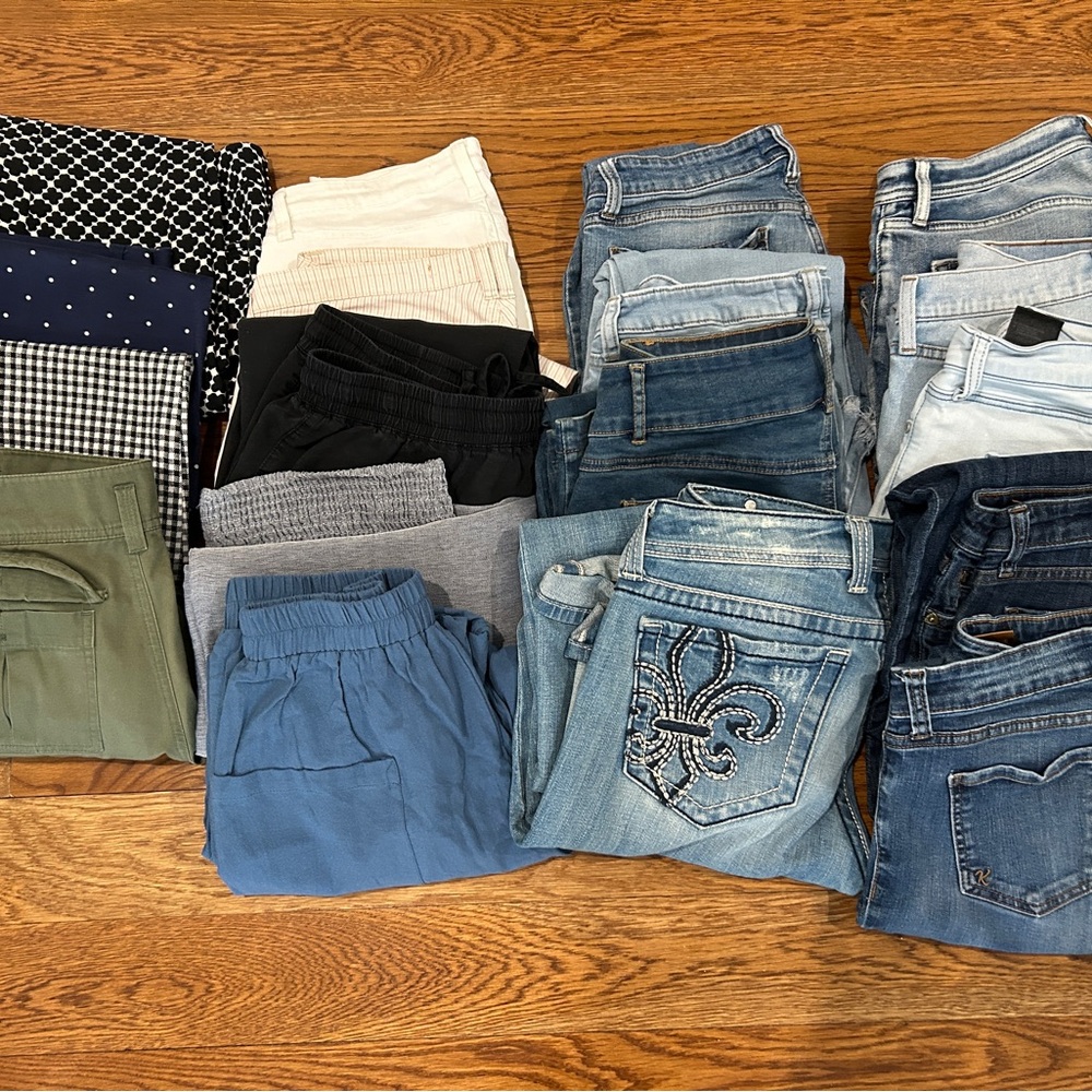 18 pairs of pants and jeans!!!